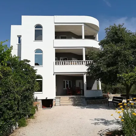 Rogoznica 15764d Rogoznica (Sibenik-Knin)